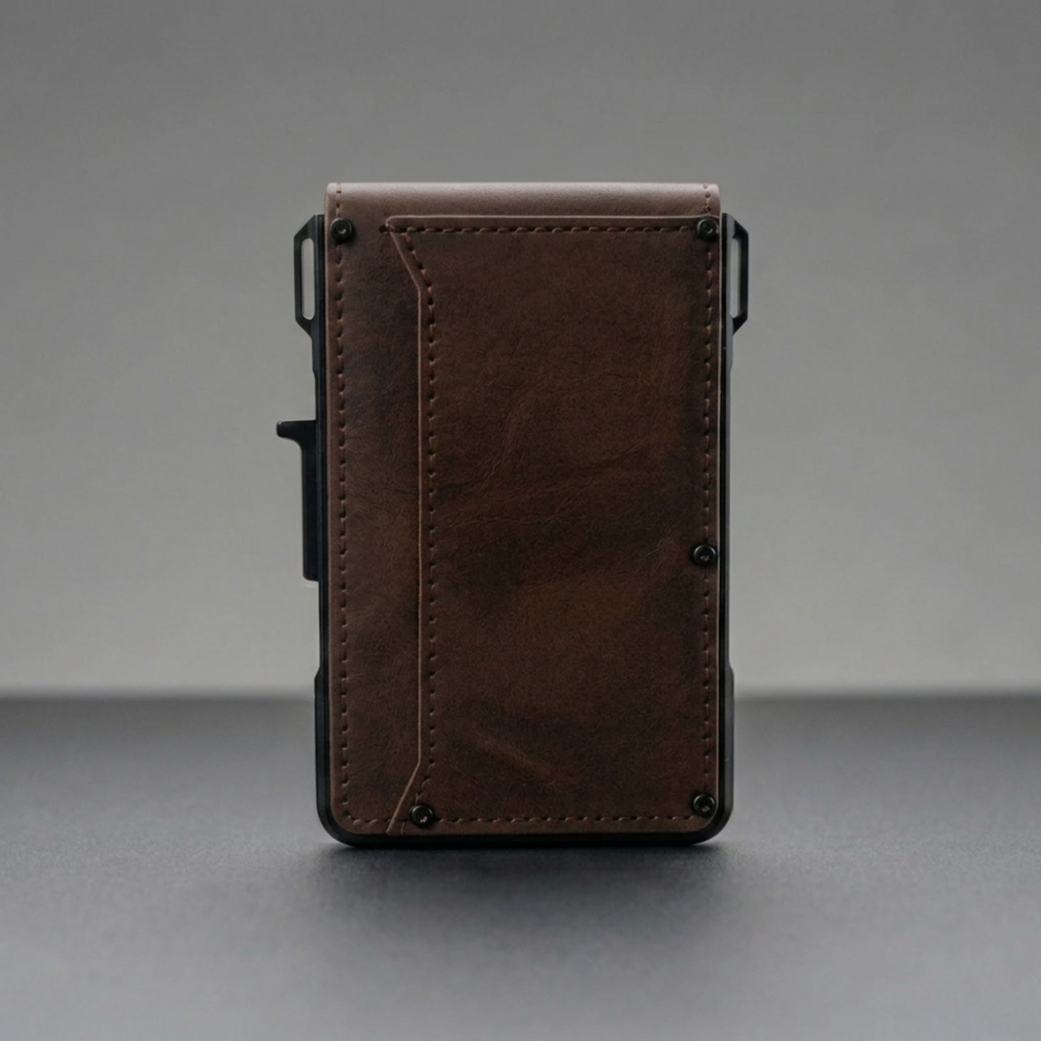 Krixbolt MagVault® Minimalist Wallet - Maximum Capacity. Minimal Footprint.