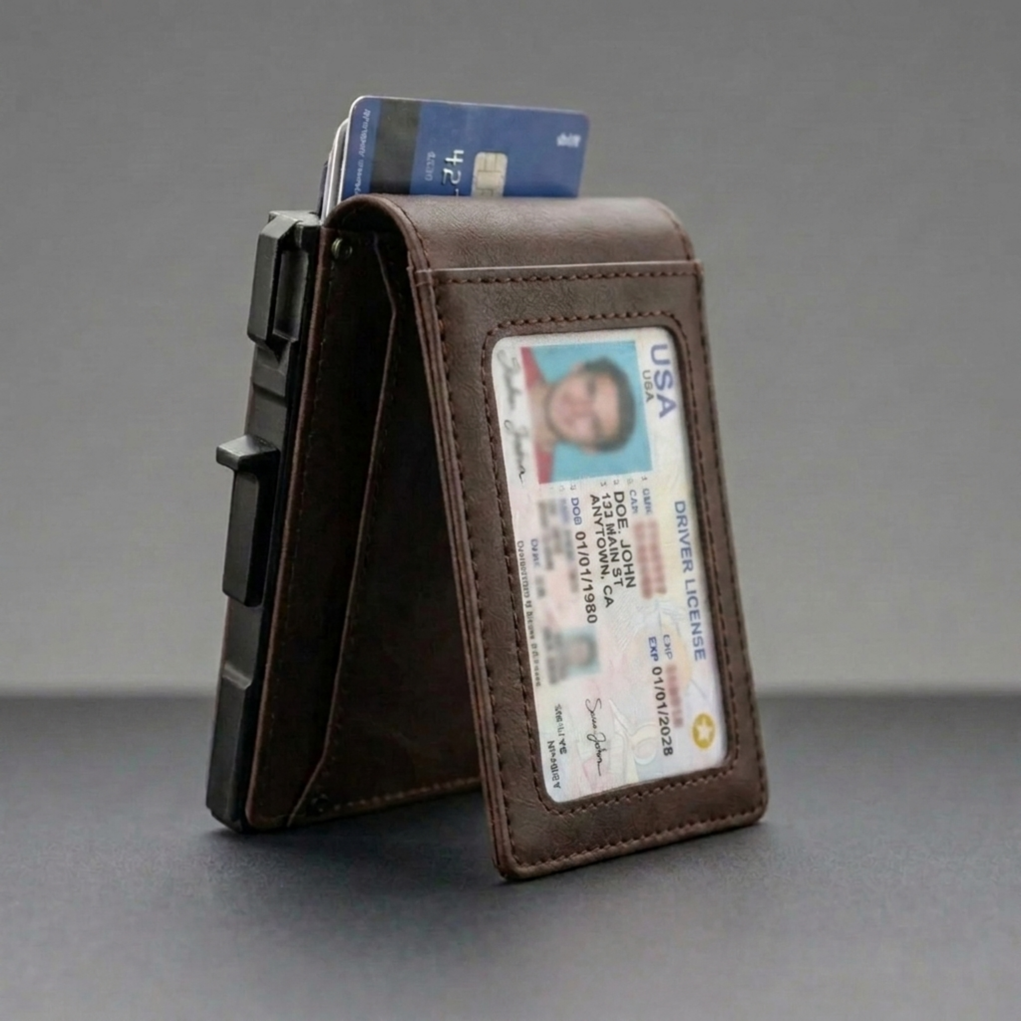Krixbolt MagVault® Minimalist Wallet - Maximum Capacity. Minimal Footprint.